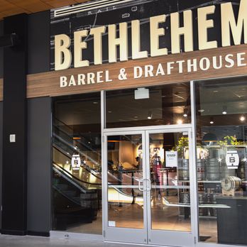 Bethlehem Barrel & Drafthouse - Whiskey Bars Near Me - Fountain Hill, Pennsylvania