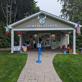 Gemelli Gelato - Gemelli Gelato - Ice Cream & Frozen Yogurt Near Me - Hampton Bays, New York Gemelli Gelato - Gemelli Gelato - Ice Cream & Frozen Yogurt Near Me - Hampton Bays, New York