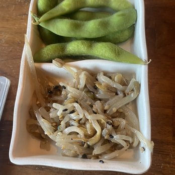 Shiki Sushi - Complimentary bean sprouts and edamame - Sushi Bars Near Me - Studio City, California Shiki Sushi - Complimentary bean sprouts and edamame - Sushi Bars Near Me - Studio City, California