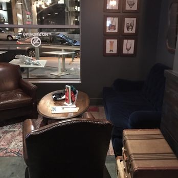 The Hotel Bar - Sitting area - Bars Near Me - Sacramento, California The Hotel Bar - Sitting area - Bars Near Me - Sacramento, California