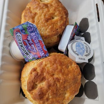 Winter Park Biscuit Co. - Plain biscuit - Vegan Near Me - Orlando, Florida Winter Park Biscuit Co. - Plain biscuit - Vegan Near Me - Orlando, Florida