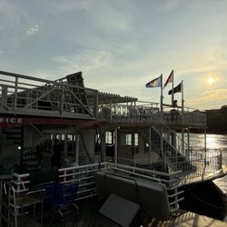 Padelford Riverboats