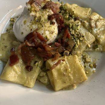 San Giorgio - Paccheri (pasta) with pistachio pesto, crispy bacon and burrata - Italian Near Me - Cesano Maderno, Manitoba San Giorgio - Paccheri (pasta) with pistachio pesto, crispy bacon and burrata - Italian Near Me - Cesano Maderno, Manitoba