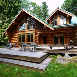Skykomish River Lodge - The cabin