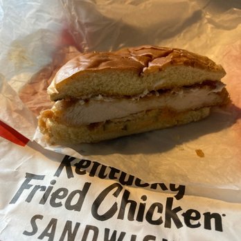 KFC - Mine - Fast Food Near Me - Brodheadsville, Pennsylvania
