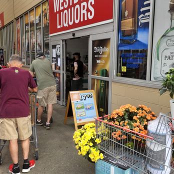 Costco - Long return lines. - Wholesale Stores Near Me - Westbury, New York