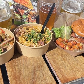Ex Novo Brewing Company - Chicken bowl w/noodles and veggies, chicken bowl with rice veggies and hot sauce and a smash burger - Breweries Near Me - Corrales, New Mexico Ex Novo Brewing Company - Chicken bowl w/noodles and veggies, chicken bowl with rice veggies and hot sauce and a smash burger - Breweries Near Me - Corrales, New Mexico