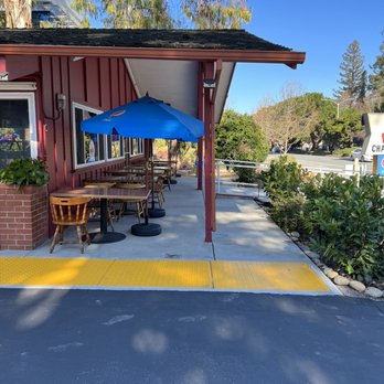 Kal's Bar-B-Q - Outside - Barbeque Near Me - Sunnyvale, California