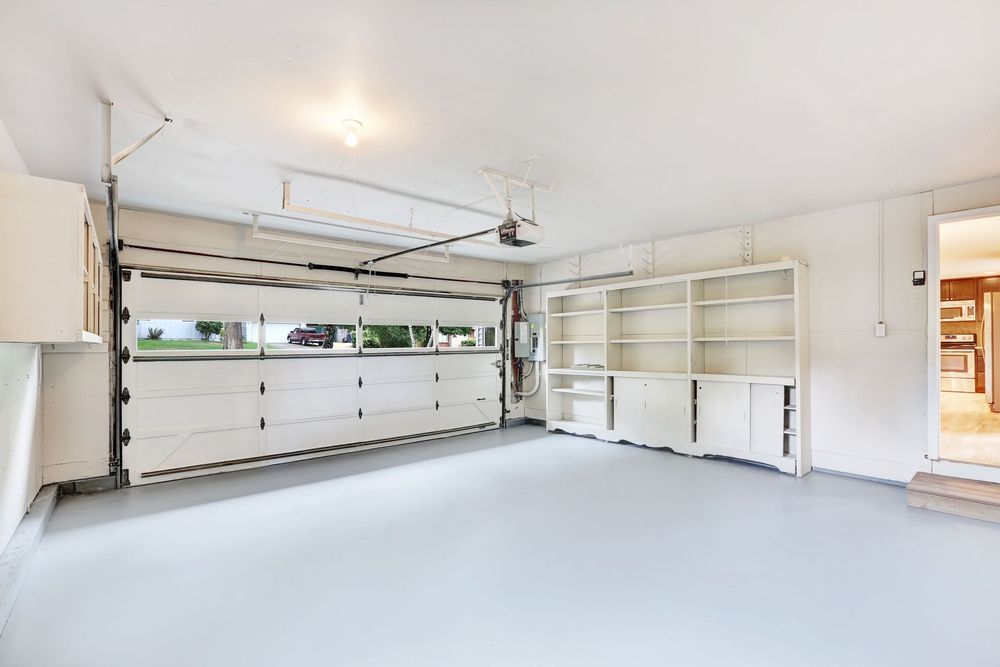Lowry Doors - Garage Door Contractor in Orem, UT
