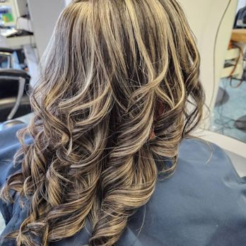 M Colors Beauty Salon - Hair Salons Near Me - Long Beach, California M Colors Beauty Salon - Hair Salons Near Me - Long Beach, California
