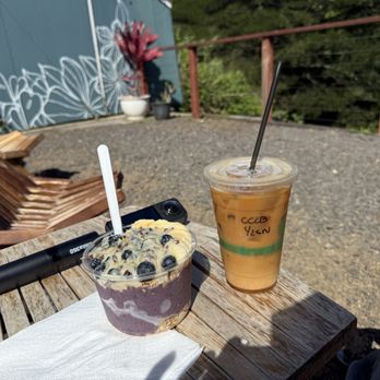 The Granola House - Wailue bowl, coconut cream cold brew - Acai Bowls Near Me - Lihue, Hawaii The Granola House - Wailue bowl, coconut cream cold brew - Acai Bowls Near Me - Lihue, Hawaii