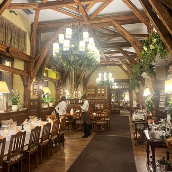 Restauracja Stary Dom - Polish Near Me - Warsaw, MZ Restauracja Stary Dom - Polish Near Me - Warsaw, MZ