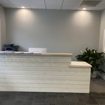 Shore Points Physical Therapy - Reception area - Physical Therapy Near Me - Manasquan, New Jersey Shore Points Physical Therapy - Reception area - Physical Therapy Near Me - Manasquan, New Jersey