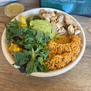 Springbone Kitchen - veggie bowl with chicken and bone broth rice - Soup Near Me - New York, New York Springbone Kitchen - veggie bowl with chicken and bone broth rice - Soup Near Me - New York, New York