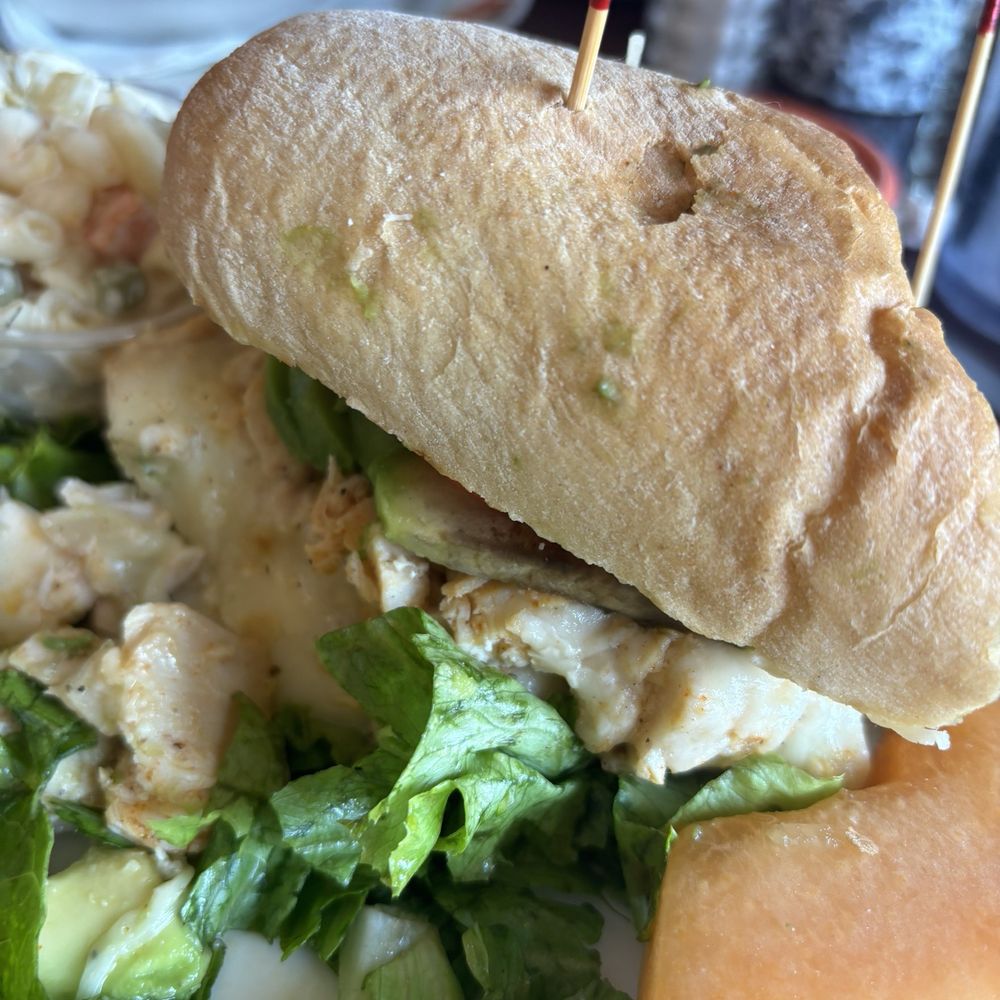 Rutabegorz - Chicken avocado sandwich - Bars Near Me - Fullerton, California Rutabegorz - Chicken avocado sandwich - Bars Near Me - Fullerton, California
