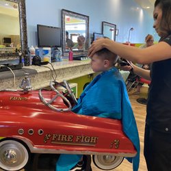 CURLY & SPIKEY - My child in the chair with Thy cutting