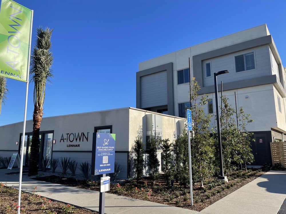 LENNAR AT ATOWN Updated October 2024 Katella and State College