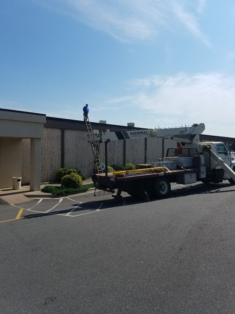 Slide of Holliday Plumbing, Heating & Air