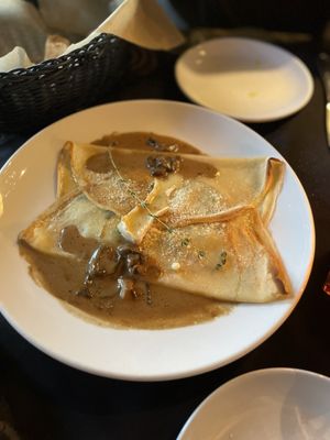 Caprice bistro by null