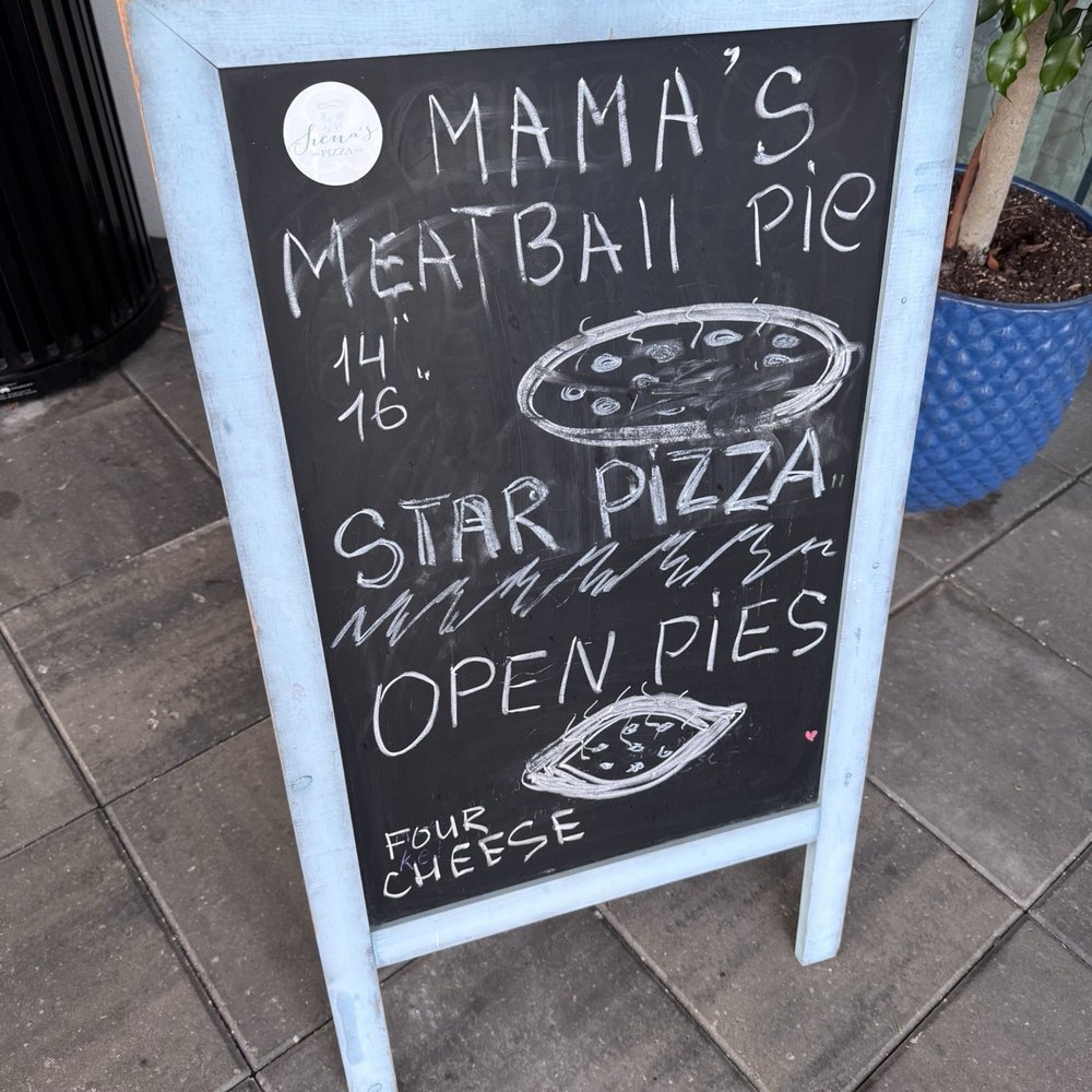 Siena's Pizza - Pizza Near Me - St Johns, Florida Siena's Pizza - Pizza Near Me - St Johns, Florida
