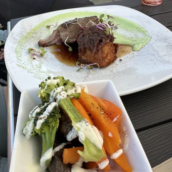 Poppies Cafe & Restaurant - Cafes Near Me - Twizel, CAN