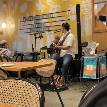 Mahi’ai Table - Live music - Cocktail Bars Near Me - Kapolei, Hawaii Mahi’ai Table - Live music - Cocktail Bars Near Me - Kapolei, Hawaii