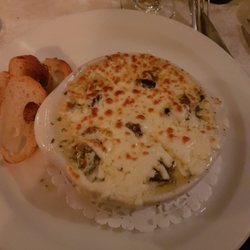 Bistro St-Sauveur - Snails gratinee