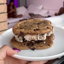 The Arvada Tavern - Pan cake