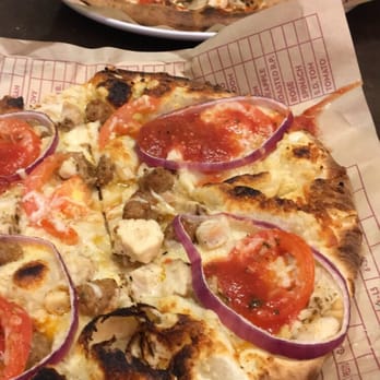MOD Pizza - Pizza Near Me - Vernon Hills, Illinois