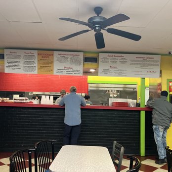Bryant's Breakfast - A rare time when there was no line lol - Breakfast & Brunch Near Me - Memphis, Tennessee Bryant's Breakfast - A rare time when there was no line lol - Breakfast & Brunch Near Me - Memphis, Tennessee