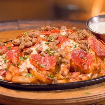 Scruffy Duffies - Pizza fries #PlanoTexas #ShopsAtLegacy - Pubs Near Me - Plano, Texas