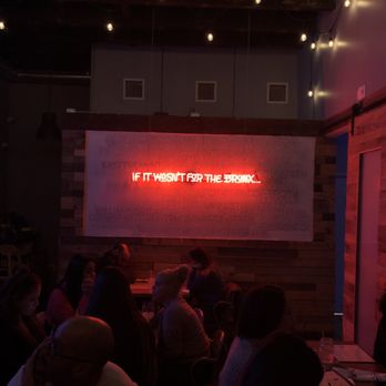 The Bronx Public - back dining room w/ aesthetics - Sports Bars Near Me - Bronx, New York