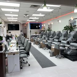 Sunday Nails Spa - Newly renovated