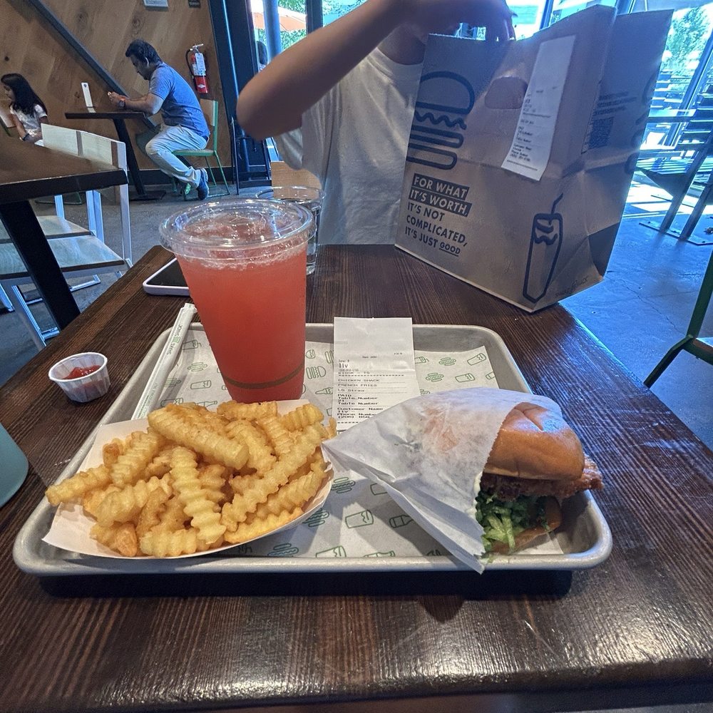 Shake Shack Kirkland - strawberry lemonade, Fries, Chicken Shack - Fast Food Near Me - Kirkland, Washington Shake Shack Kirkland - strawberry lemonade, Fries, Chicken Shack - Fast Food Near Me - Kirkland, Washington