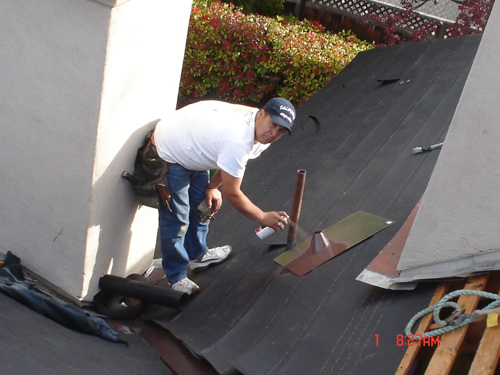 Slide of Freeman Roofing