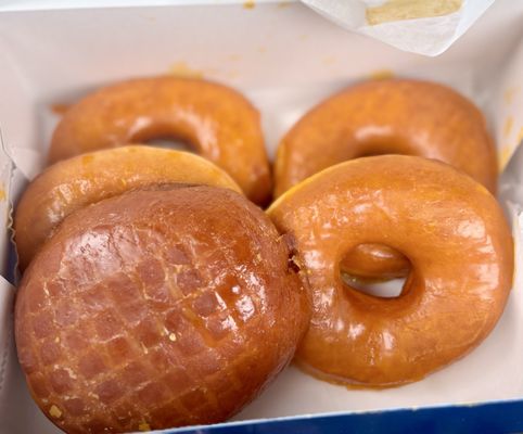 Round Rock Donuts by null