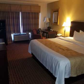 Quality Inn & Suites - King bed! - Hotels Near Me - Carthage, Missouri Quality Inn & Suites - King bed! - Hotels Near Me - Carthage, Missouri