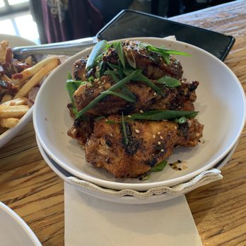 Homes Brewery - Gochujang chicken wings - Breweries Near Me - Ann Arbor, Michigan Homes Brewery - Gochujang chicken wings - Breweries Near Me - Ann Arbor, Michigan