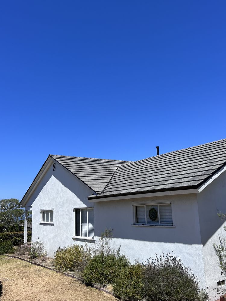 Slide of J & D Roofing