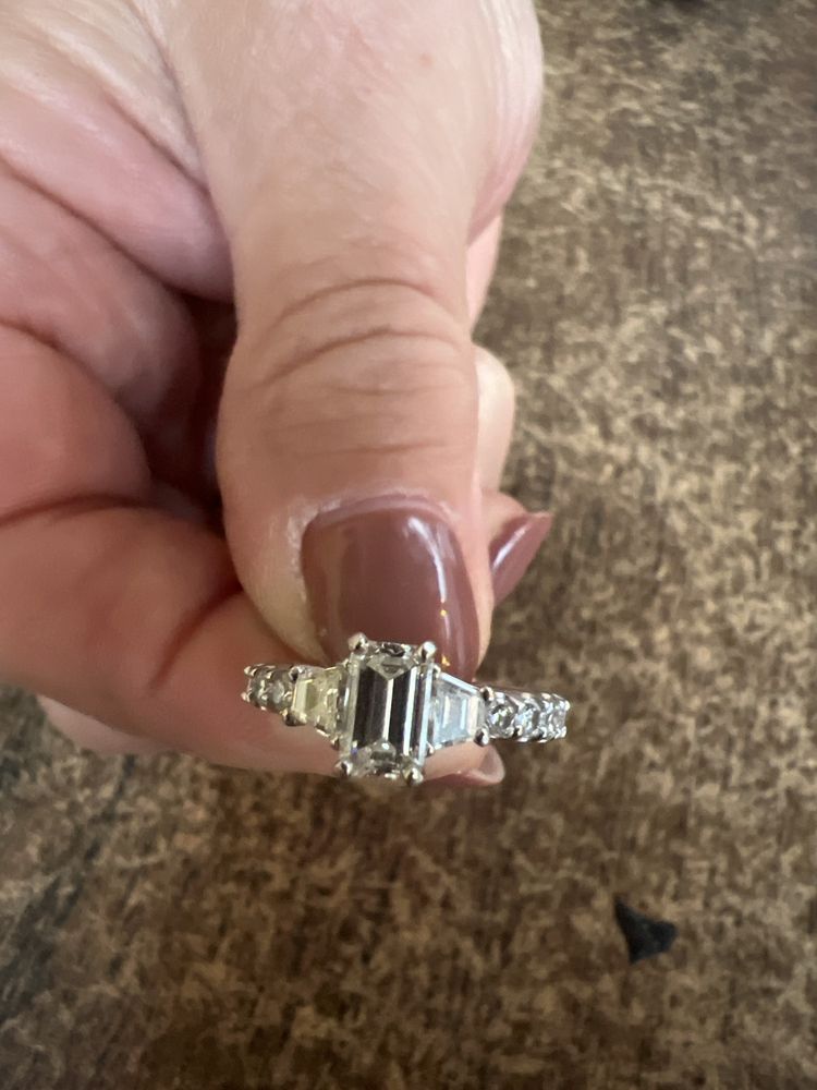 William Thomas Jewelers