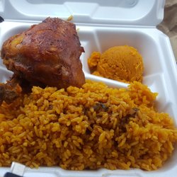 Centenos Cruzano Cuisine - Bake chicken, season rice stuffing.  I also got coleslaw and red beans