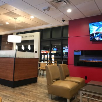 Wendy's - Fast Food Near Me - Lakewood, California Wendy's - Fast Food Near Me - Lakewood, California