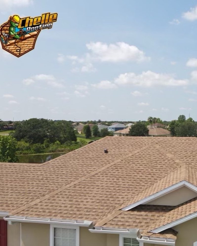 Slide of Chelle Roofing