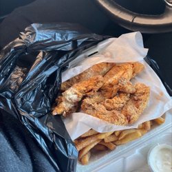 Ocean's Fish & Chicken - 6 piece chicken tenders