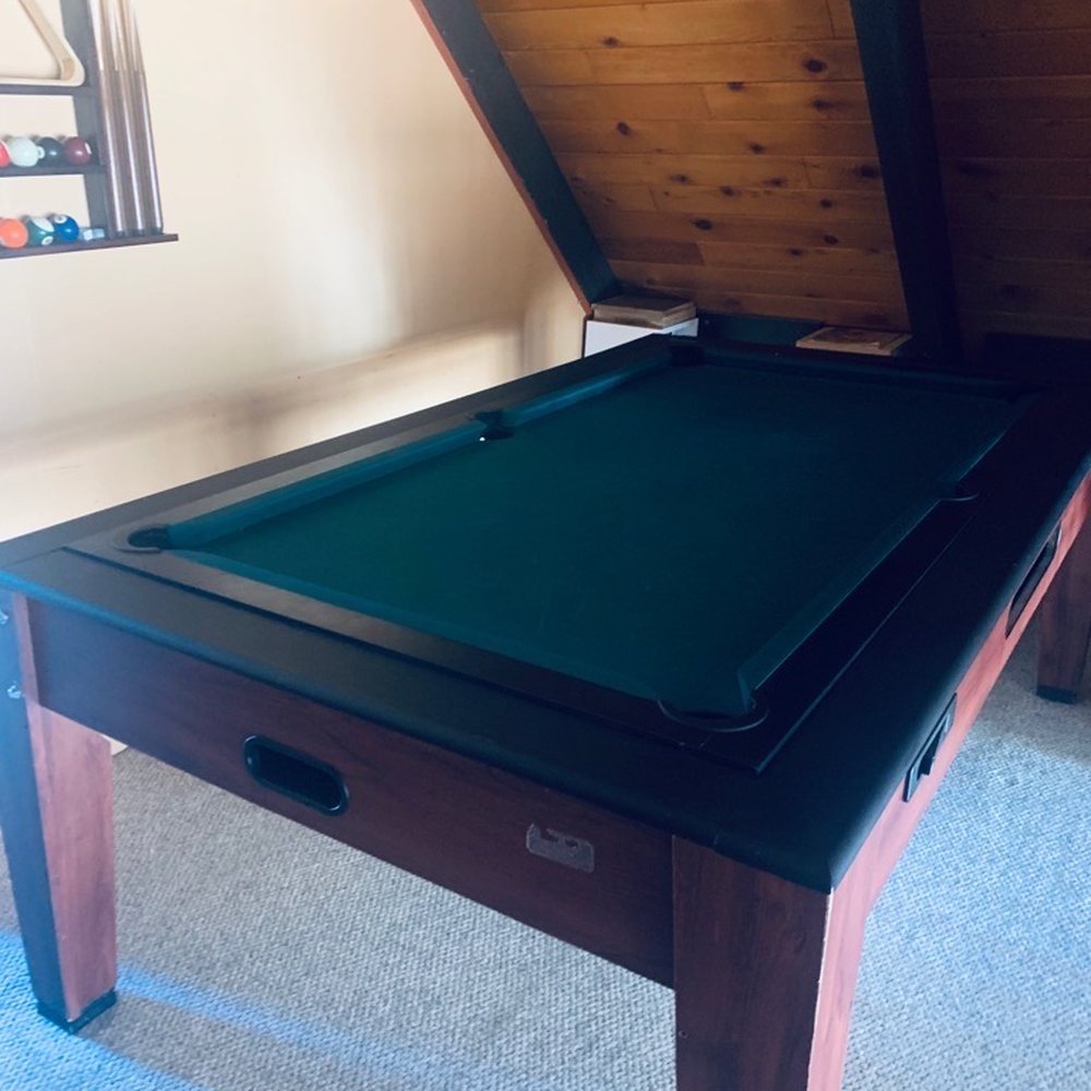 Clean pool table Clean pool table