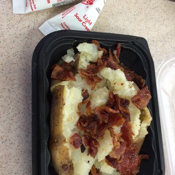 Wendy's - a hot dog with bacon and mashed potatoes - Fast Food Near Me - Perth Amboy, New Jersey