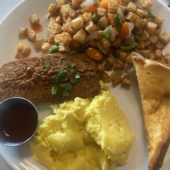 Breakfast At Barneys - Vegan breakfast with vegan sausage - Breakfast & Brunch Near Me - Atlanta, Georgia Breakfast At Barneys - Vegan breakfast with vegan sausage - Breakfast & Brunch Near Me - Atlanta, Georgia
