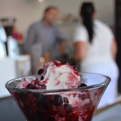 Das kleine Eiscafe - Yoghurteis - schmeckt klasse!