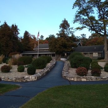 Bay Shore Inn - Hotels Near Me - Sturgeon Bay, Wisconsin