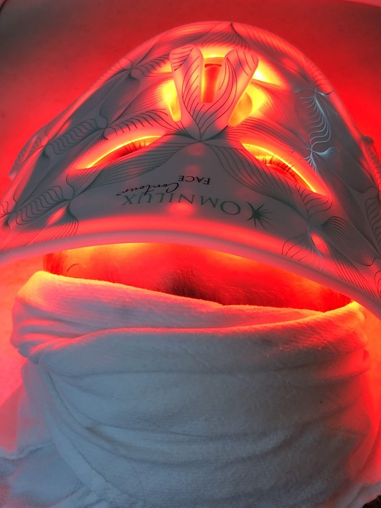 G. Skin Therapy Logo